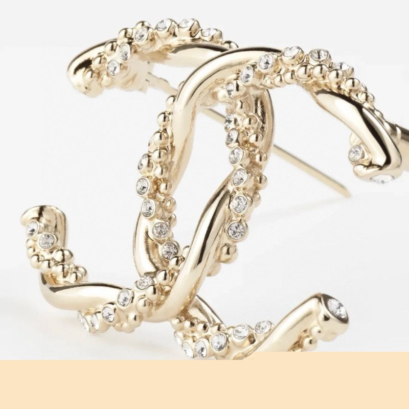 Ch*el brooches